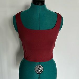 Alo built in bra crop top size M